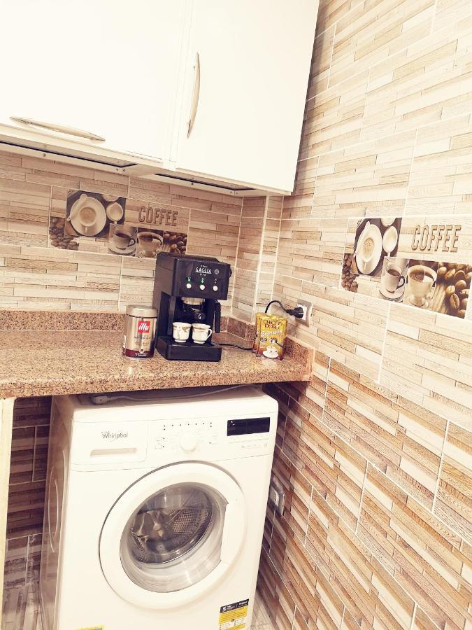 Apartament Leila Casa *